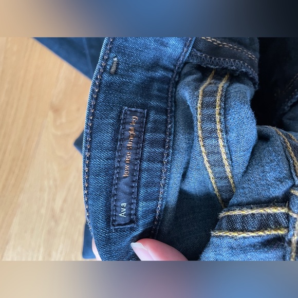 Citizens of Humanity Ava Low Rise Straight Leg Jeans - Picture 6 of 8